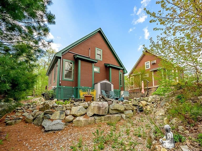 Listing photo 4