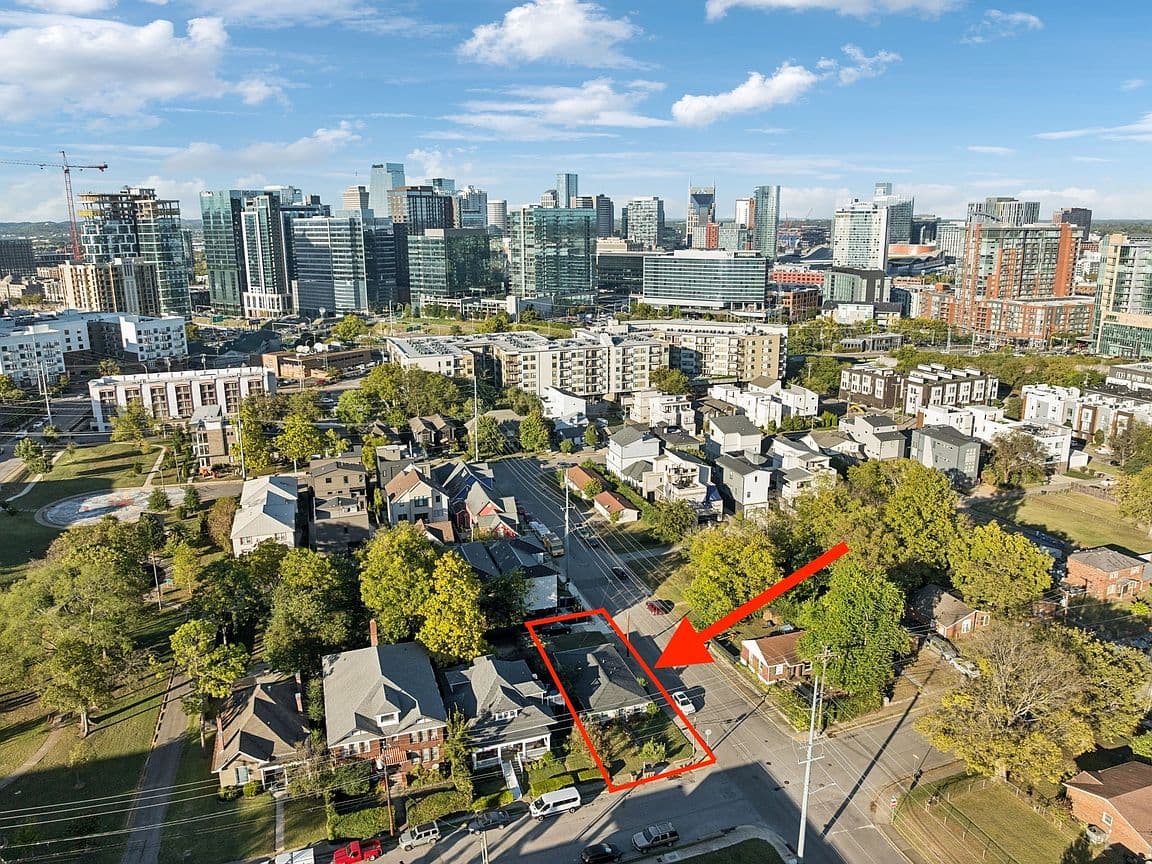 Primary listing photo