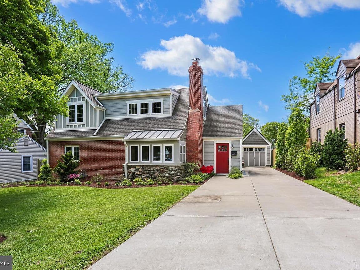 Primary listing photo