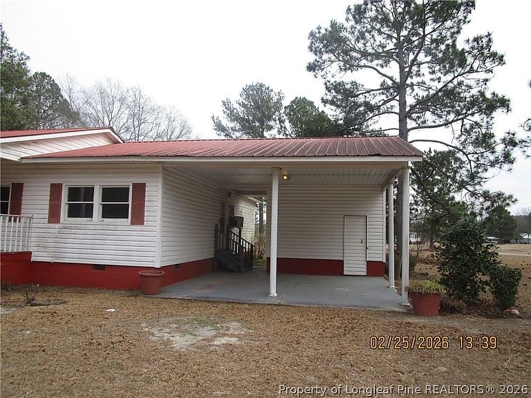 Listing photo 4