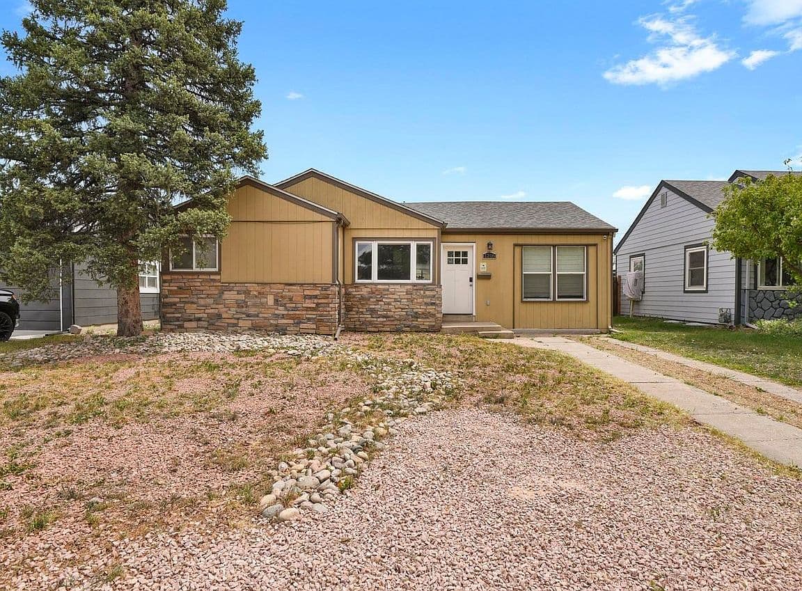 Primary listing photo
