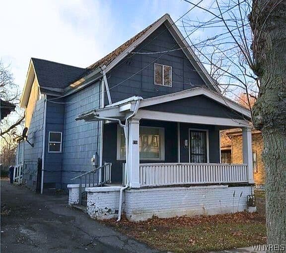 Primary listing photo