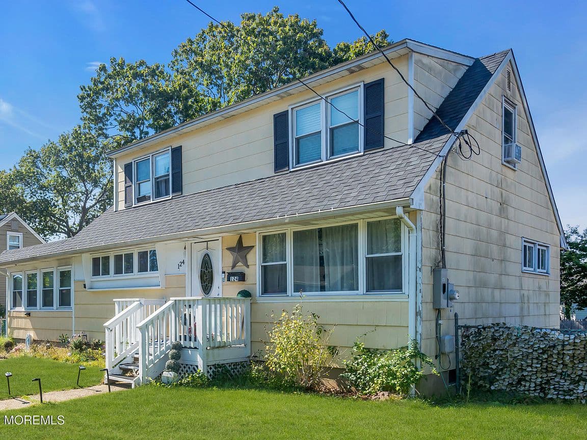 Primary listing photo