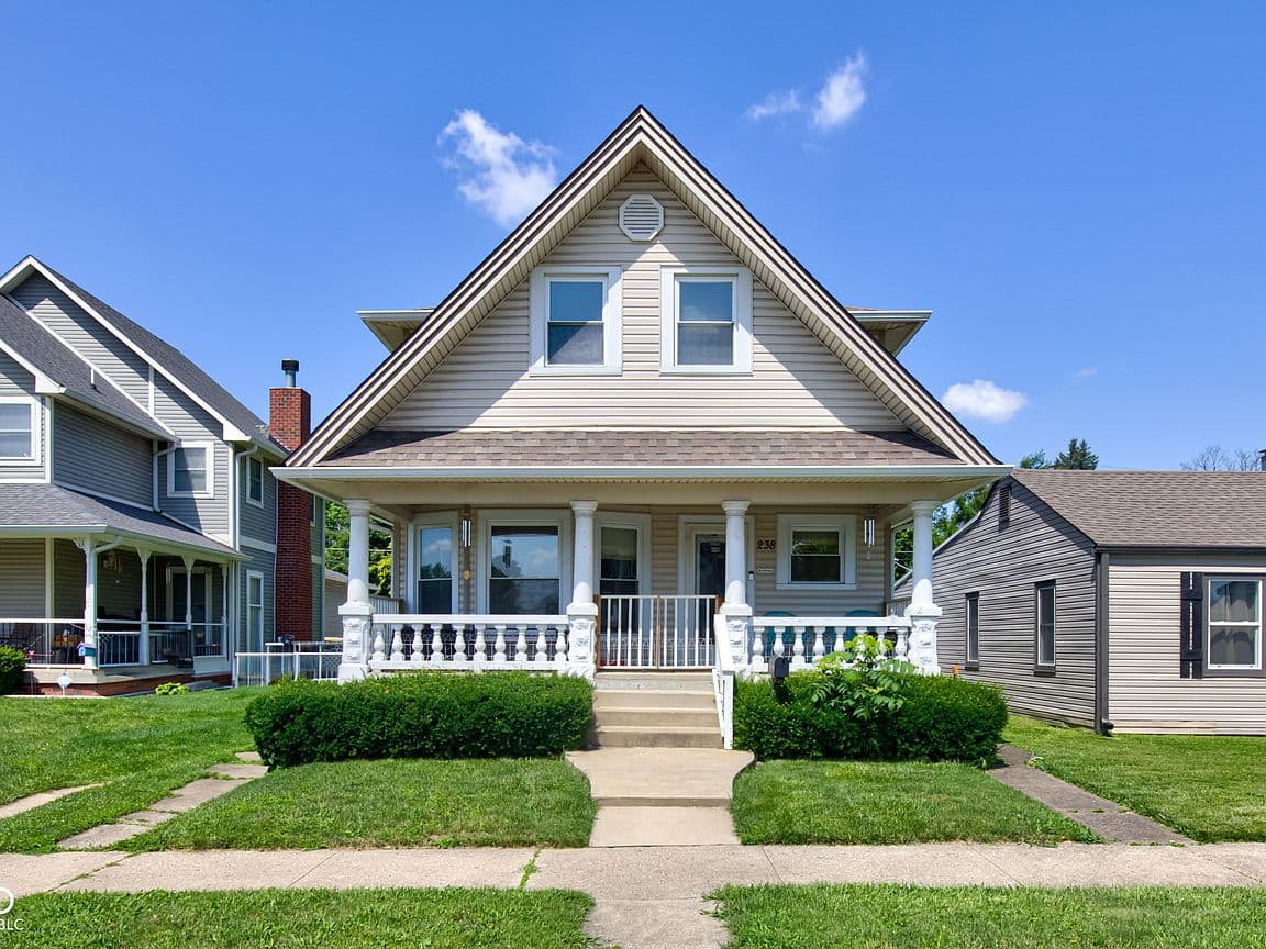 Primary listing photo