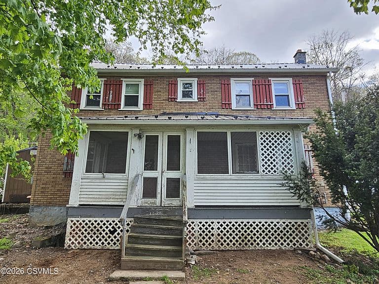 Listing photo 5