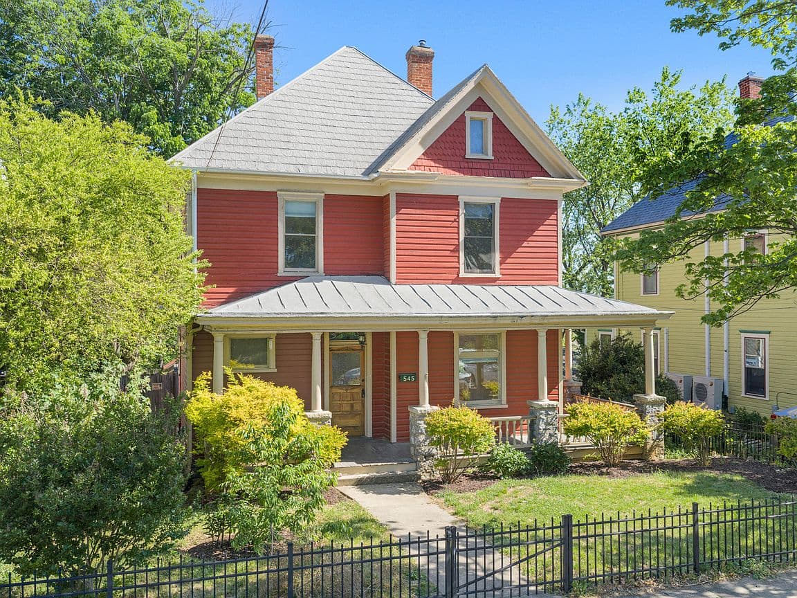 Primary listing photo
