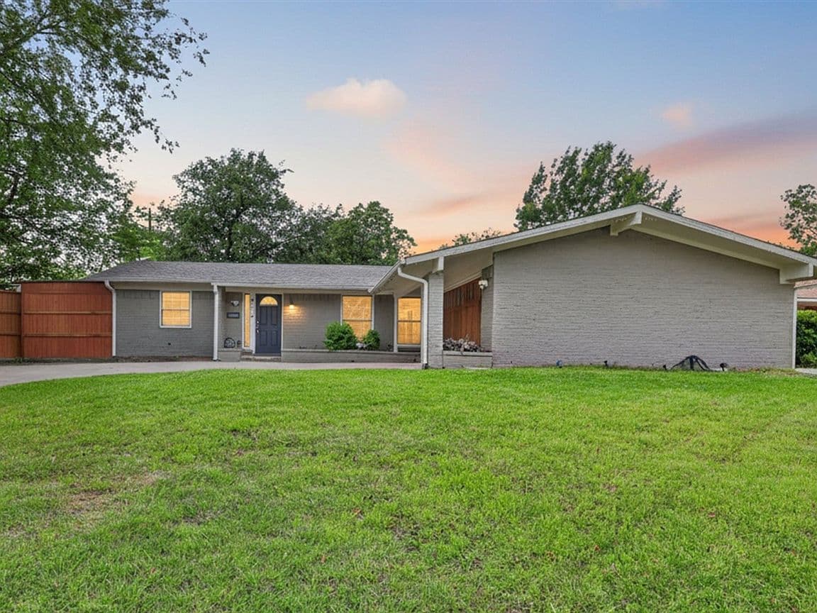 Primary listing photo