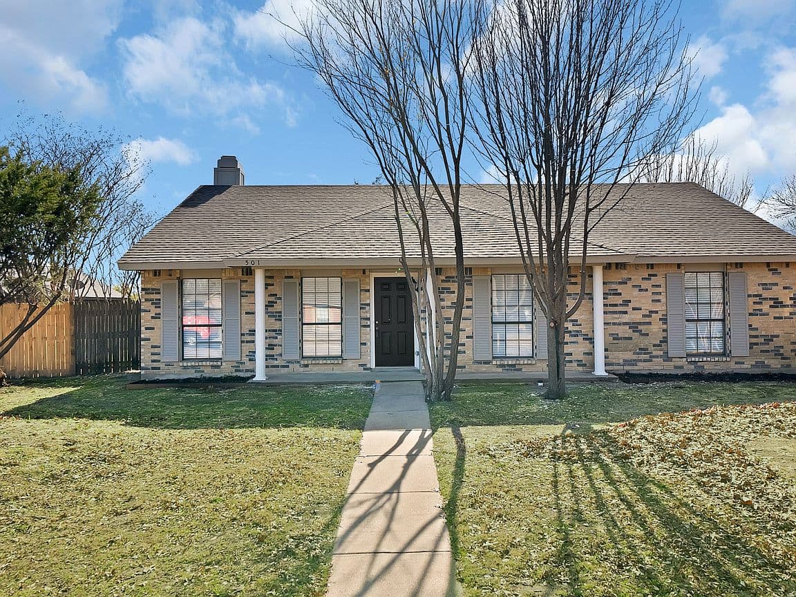 Primary listing photo