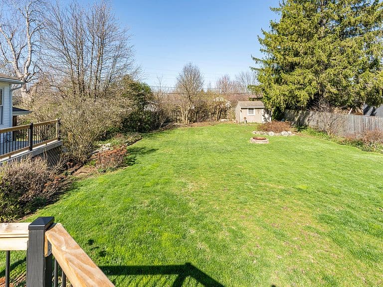 Listing photo 5