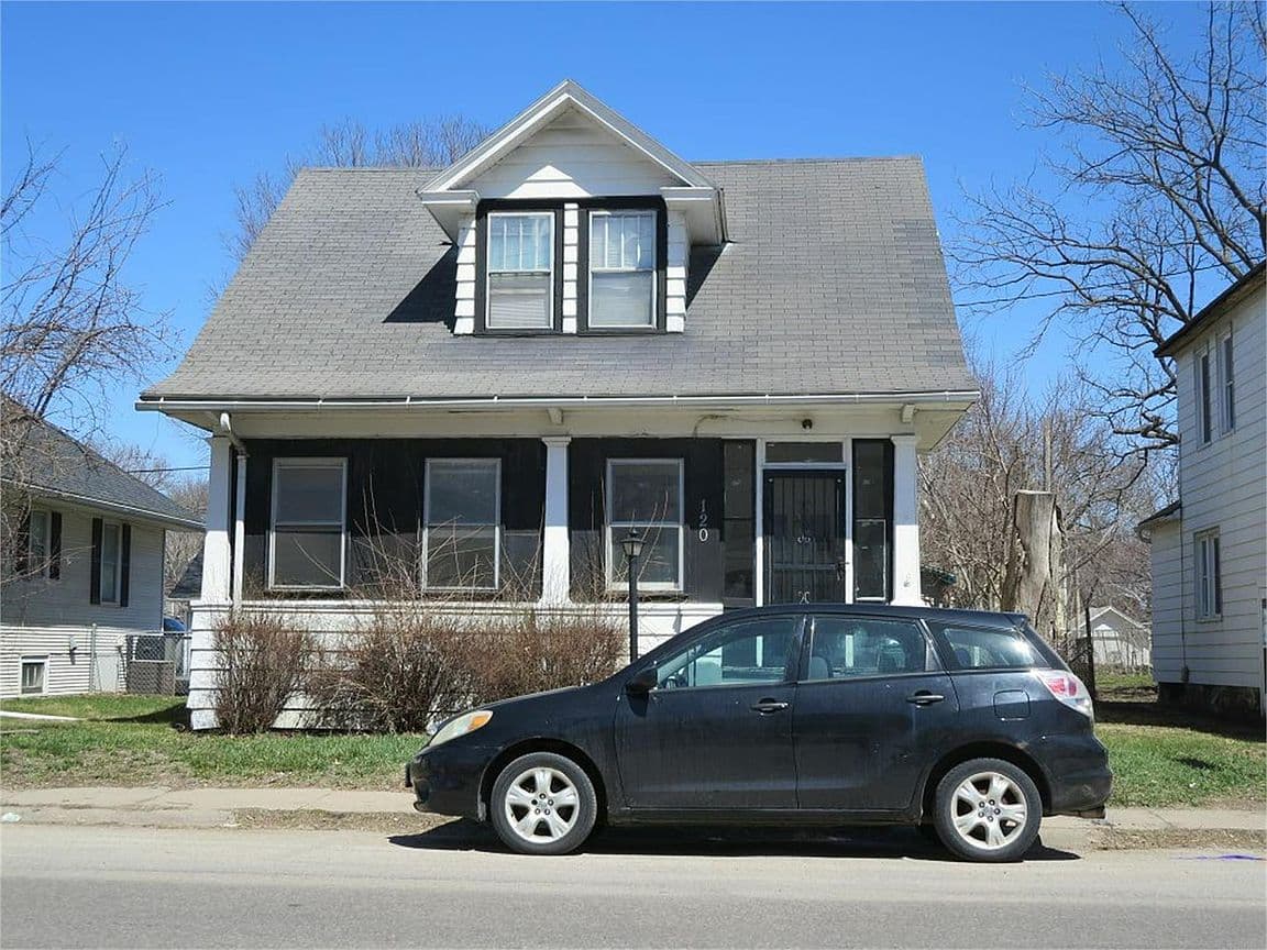 Primary listing photo