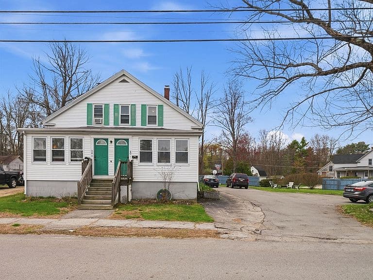 Listing photo 2