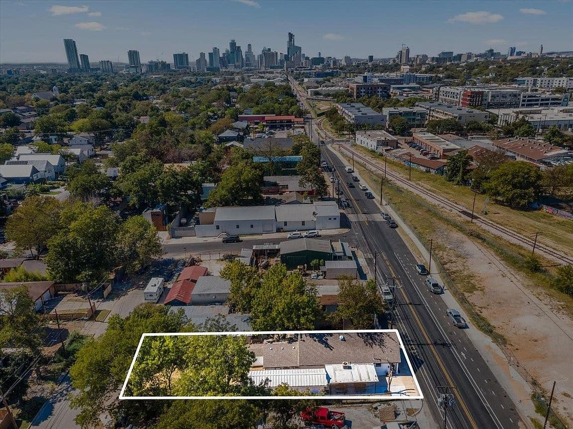 Primary listing photo