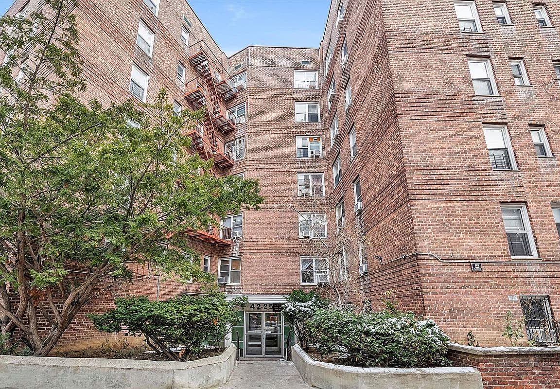 Primary listing photo