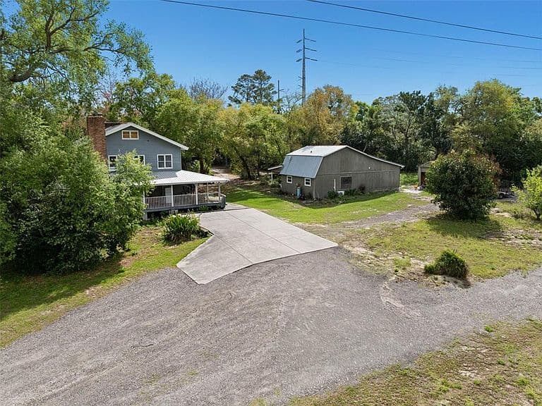 Listing photo 5
