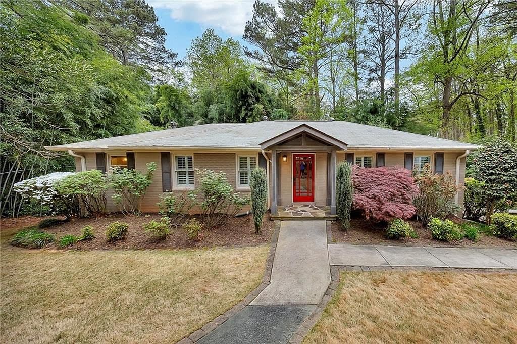 Primary listing photo