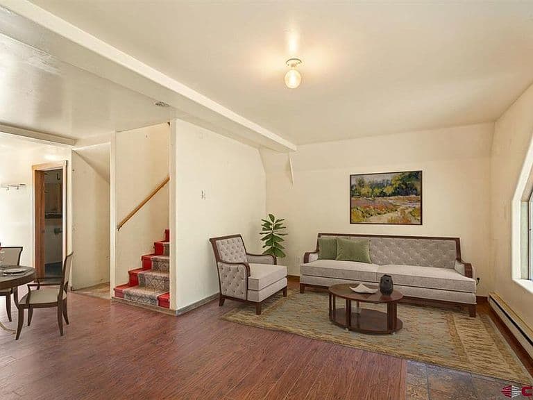Listing photo 4