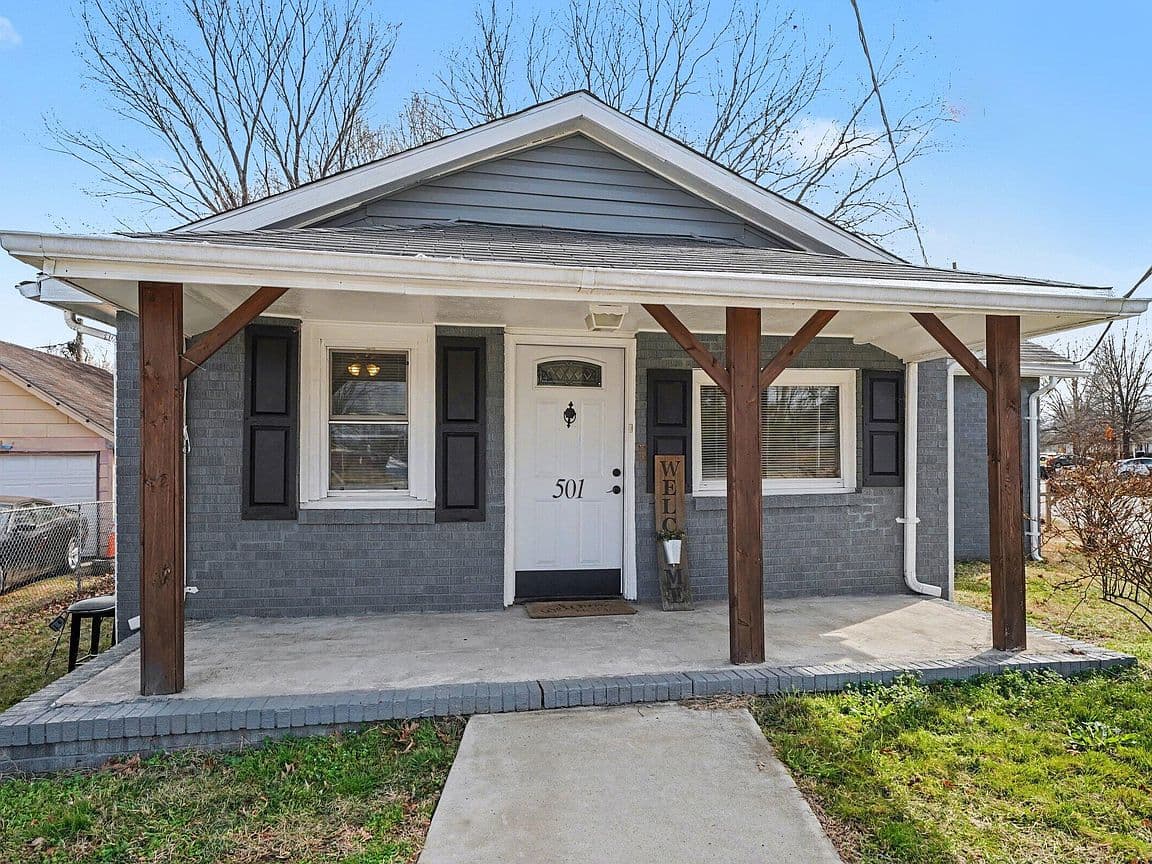 Primary listing photo