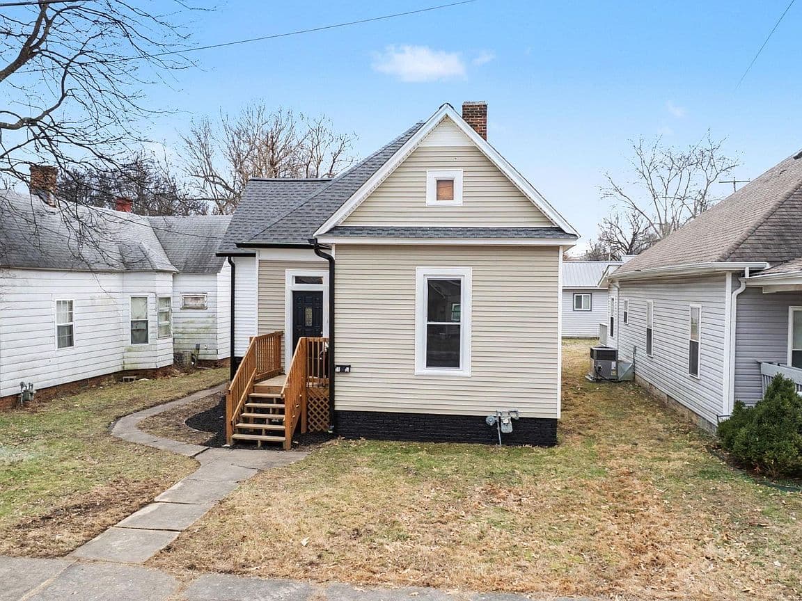Primary listing photo