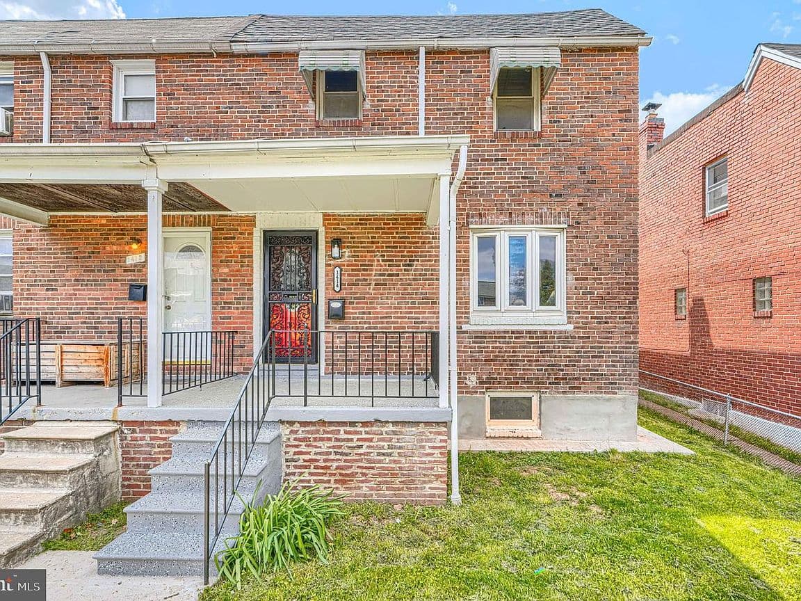 Primary listing photo
