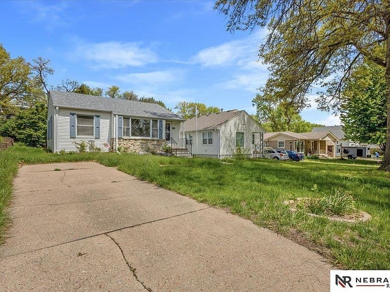 Listing photo 4
