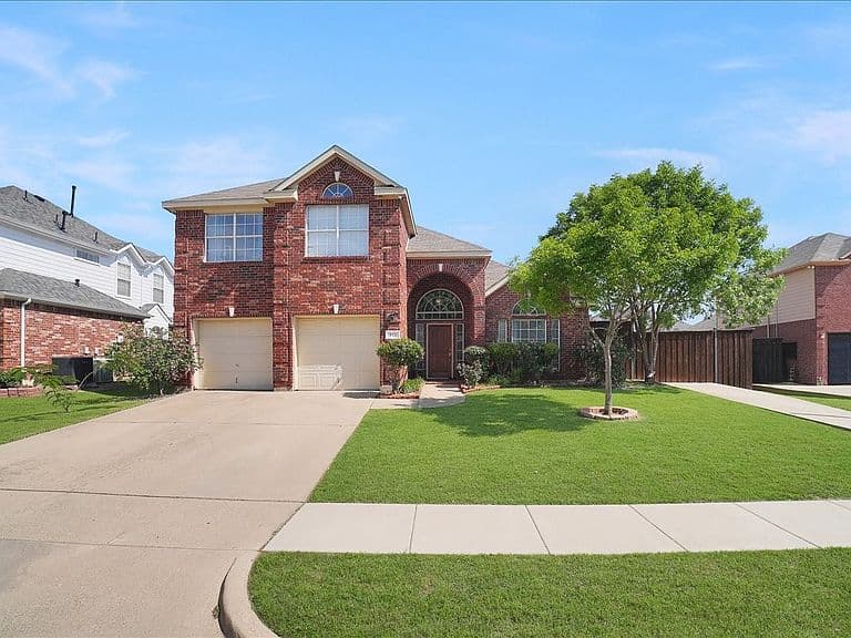 Listing photo 3