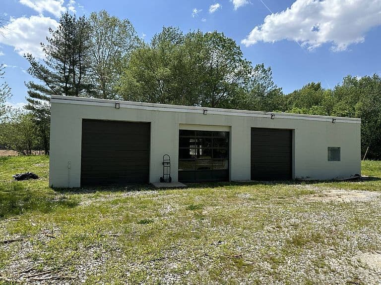 Listing photo