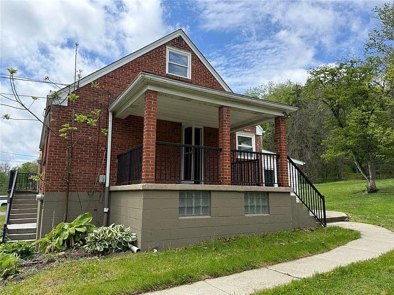 Listing photo 5