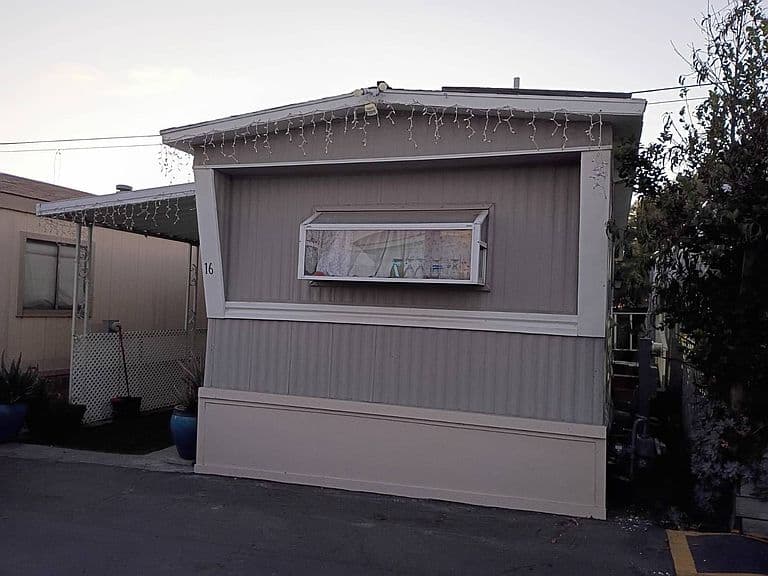 Listing photo