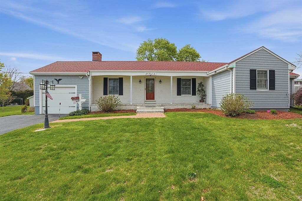 Primary listing photo