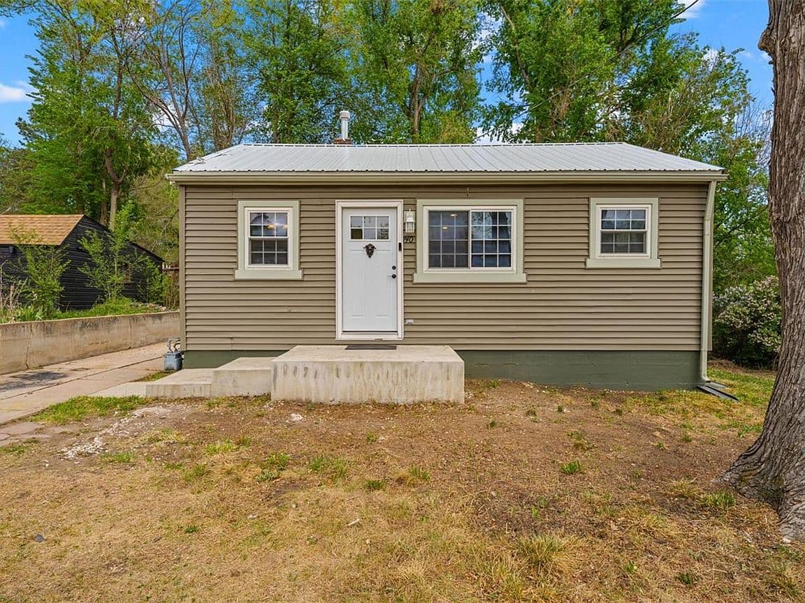 Primary listing photo