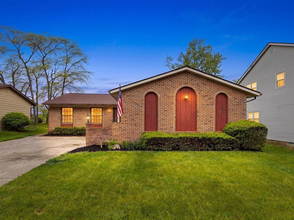 Primary listing photo