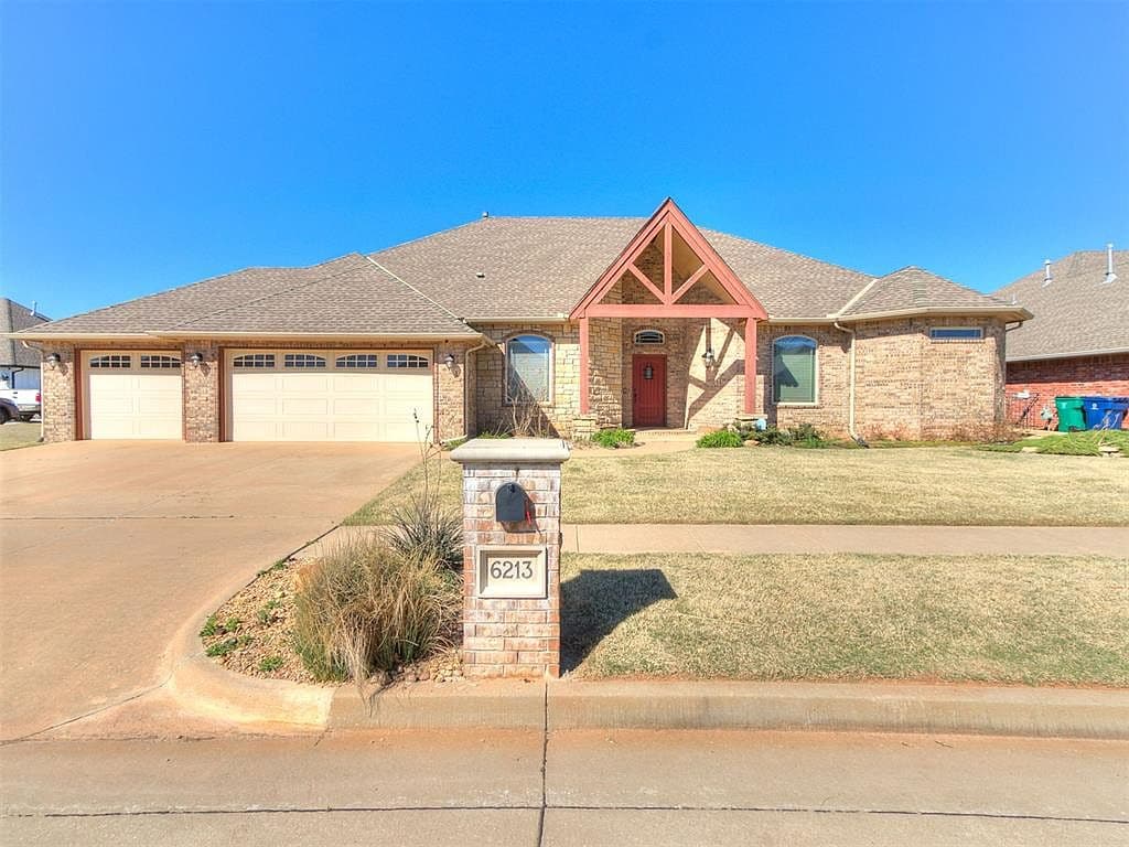 Primary listing photo