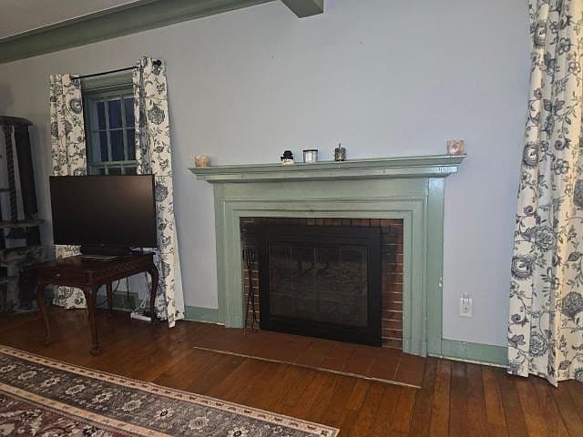 Listing photo 4