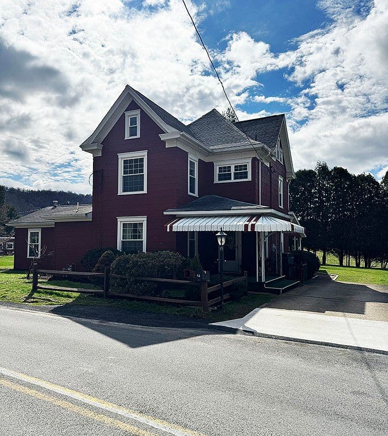 Primary listing photo