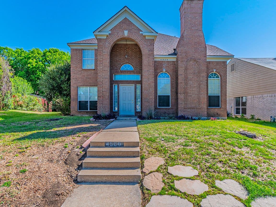 Primary listing photo