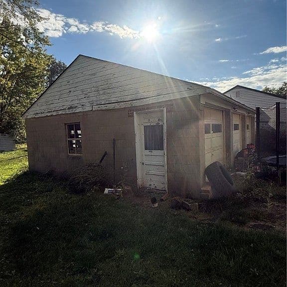 Listing photo 4