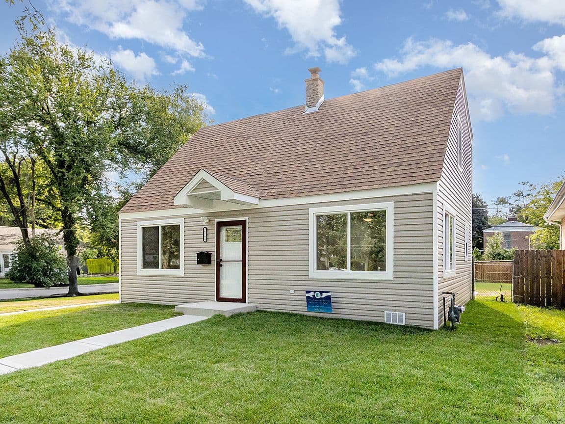 Primary listing photo