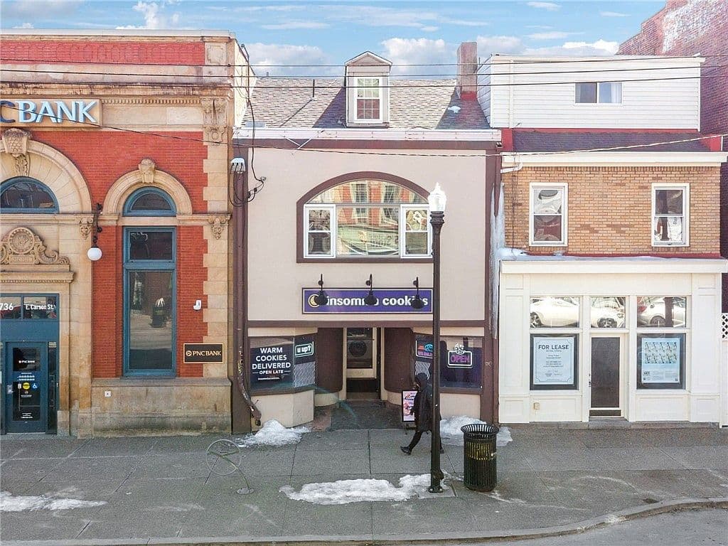 Primary listing photo