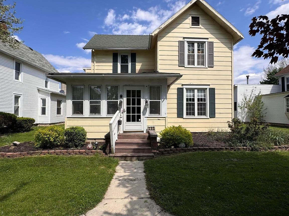 Primary listing photo