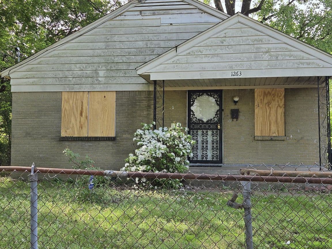 Primary listing photo