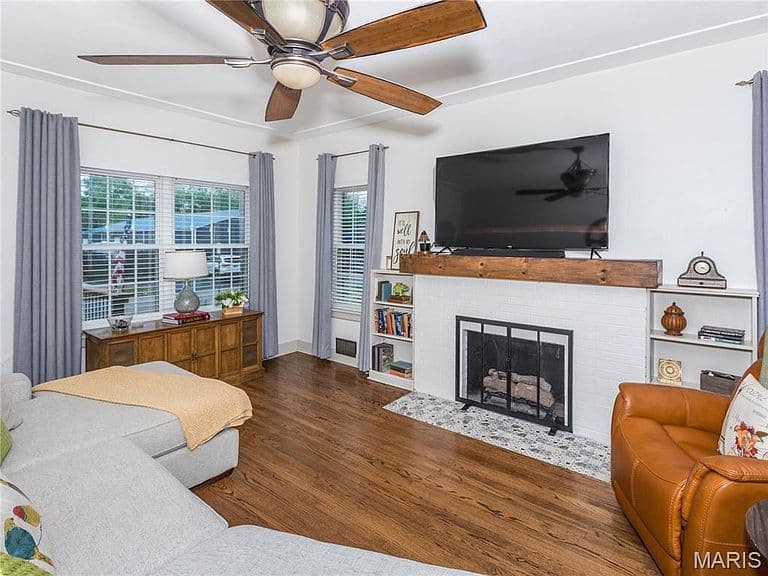 Listing photo 4