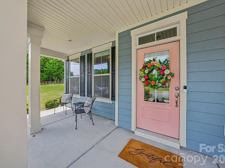 Listing photo 4