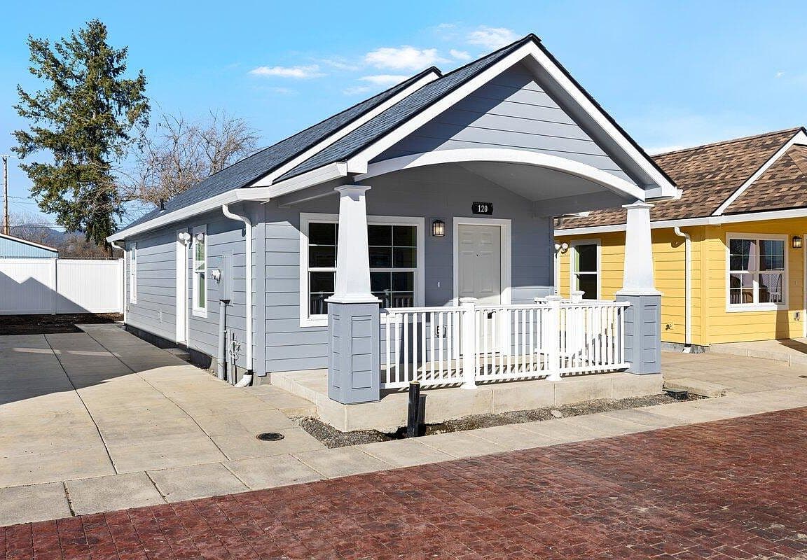 Primary listing photo