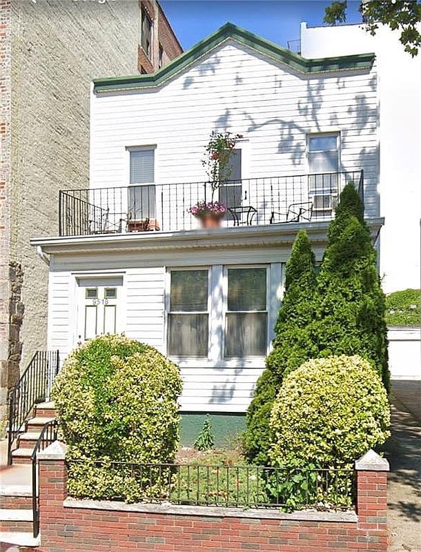 Primary listing photo