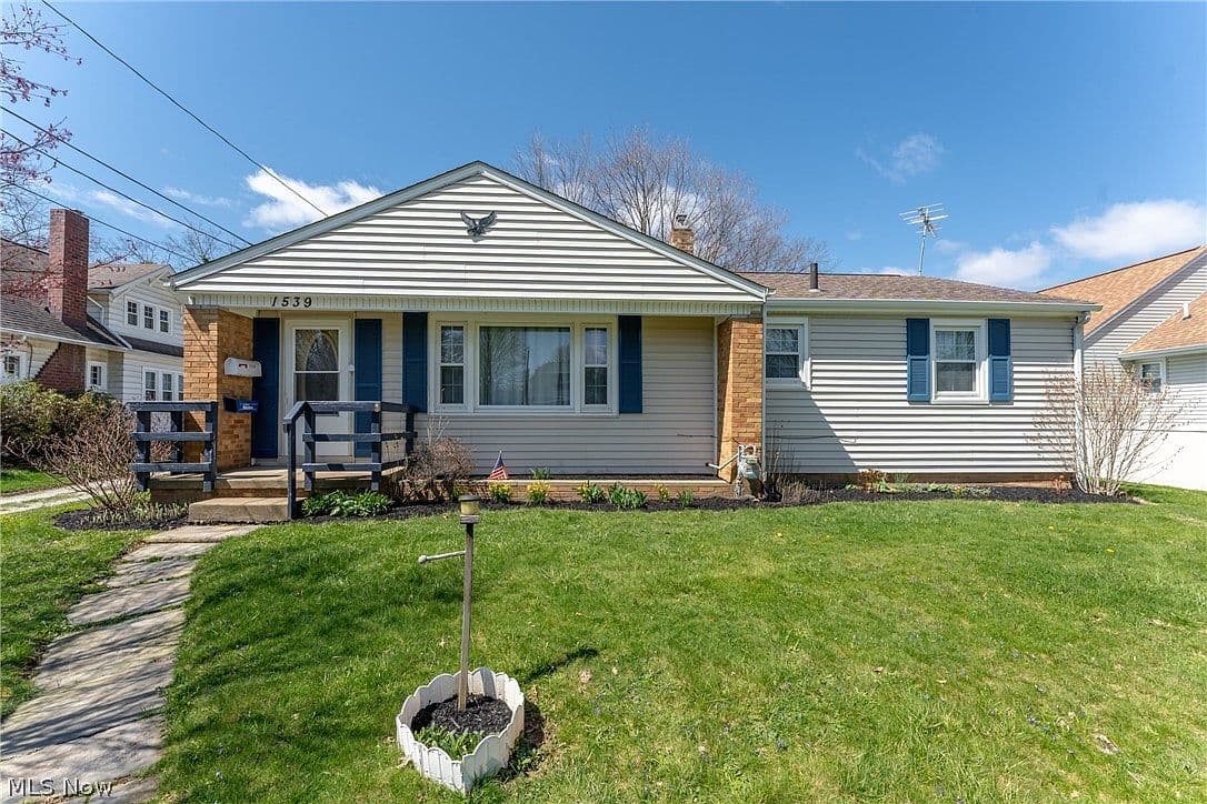 Primary listing photo