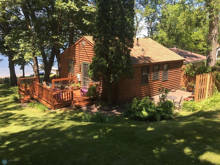 Listing photo
