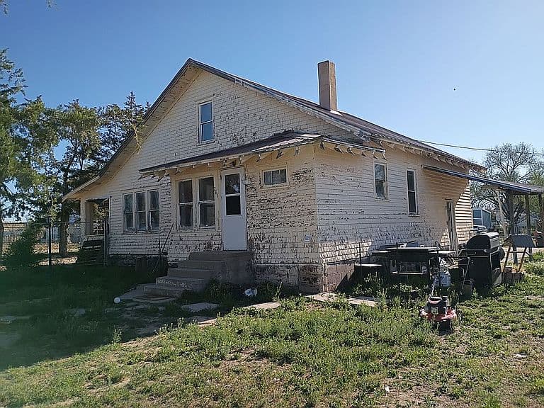 Listing photo 3