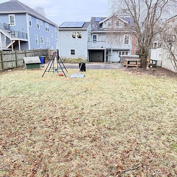 Listing photo 5