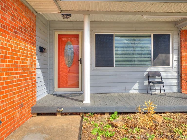 Listing photo 4