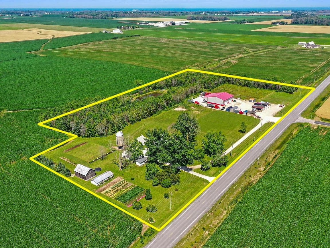 Primary listing photo